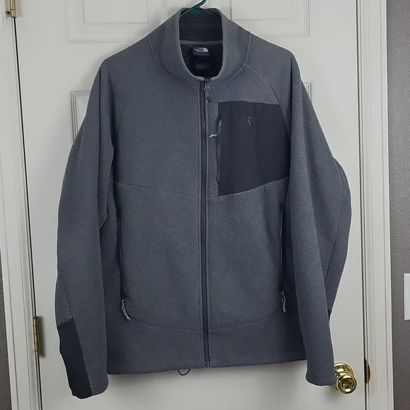 North face cheap men's chimborazo jacket